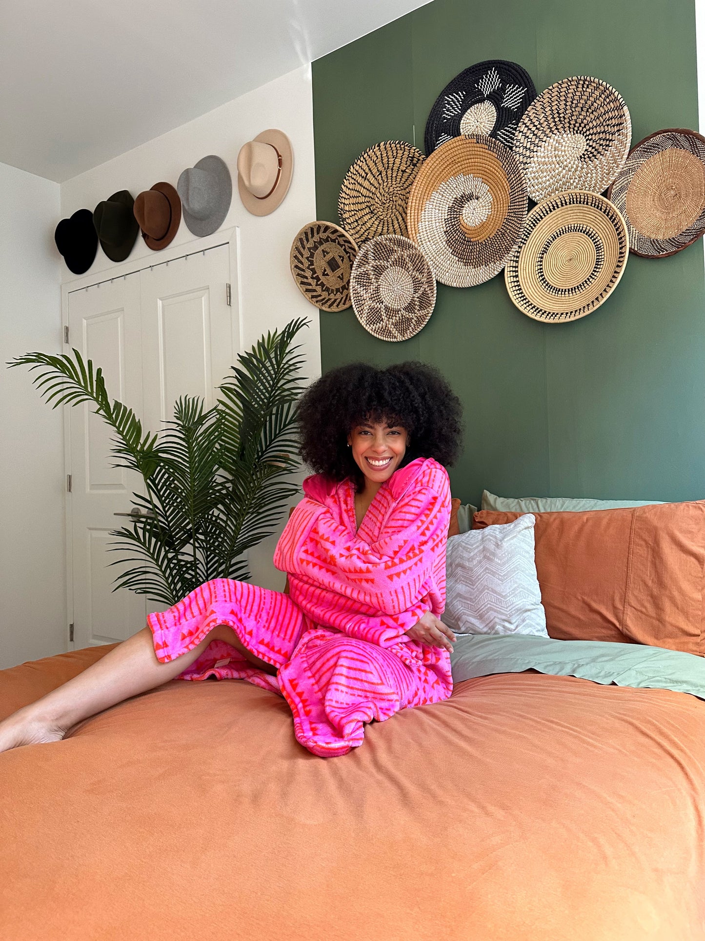 Mannaa African Print Lightweight Fleece Bathrobe with satin lined hood with pockets