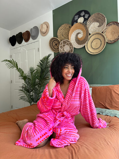 Mannaa African Print Lightweight Fleece Bathrobe with satin lined hood with pockets