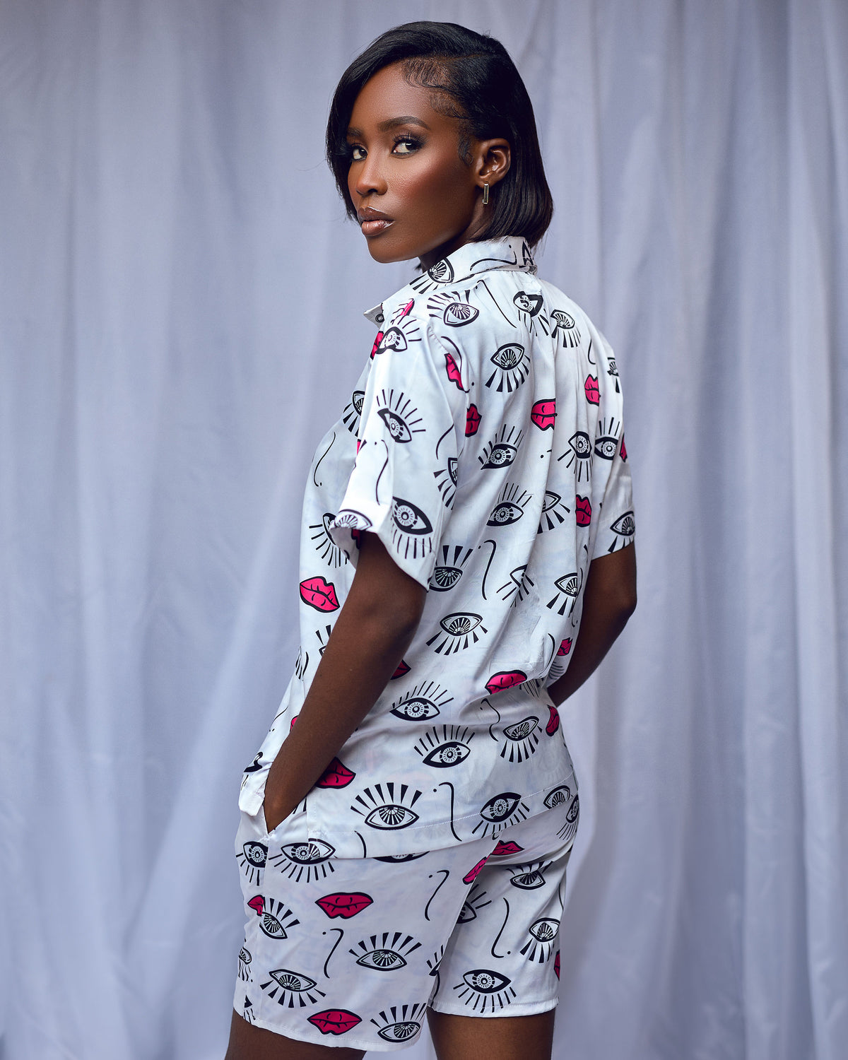 Oyeadi Silk Top and Shorts Loungewear Set with pockets