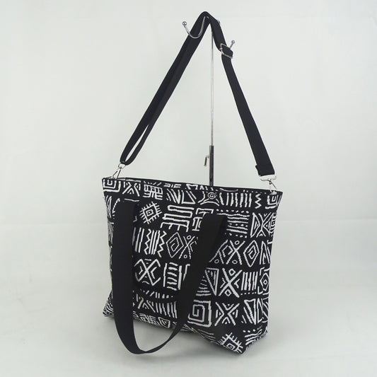 Manka Medium Tote Bag