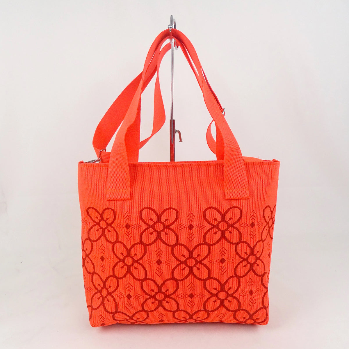 Bese Saka Medium Tote Bag